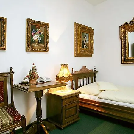 Hotel Razgorsek 3*