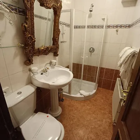 Otel Razgorsek